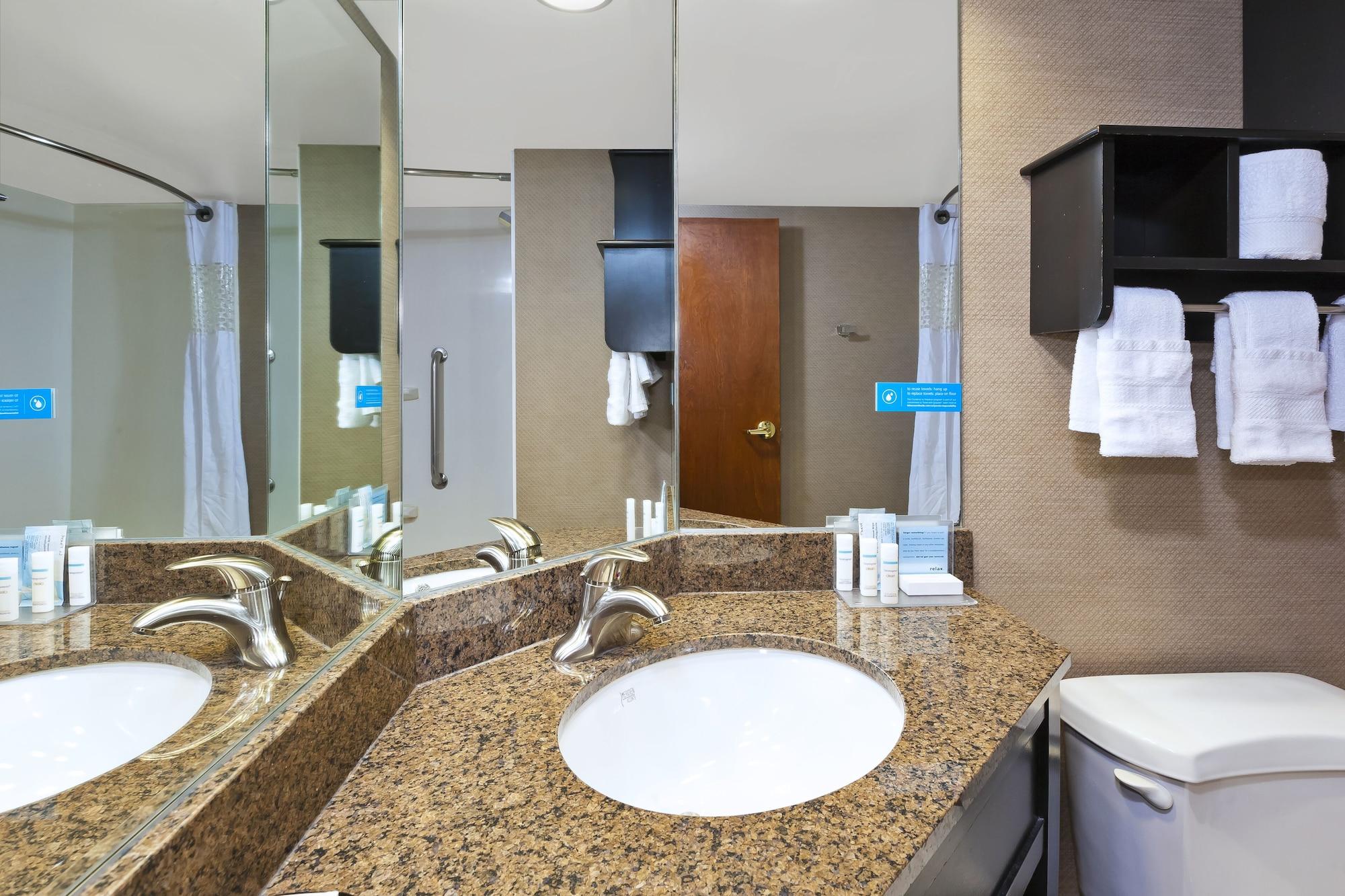 Surestay Plus Hotel By Best Western Stevensville St Joseph Εξωτερικό φωτογραφία
