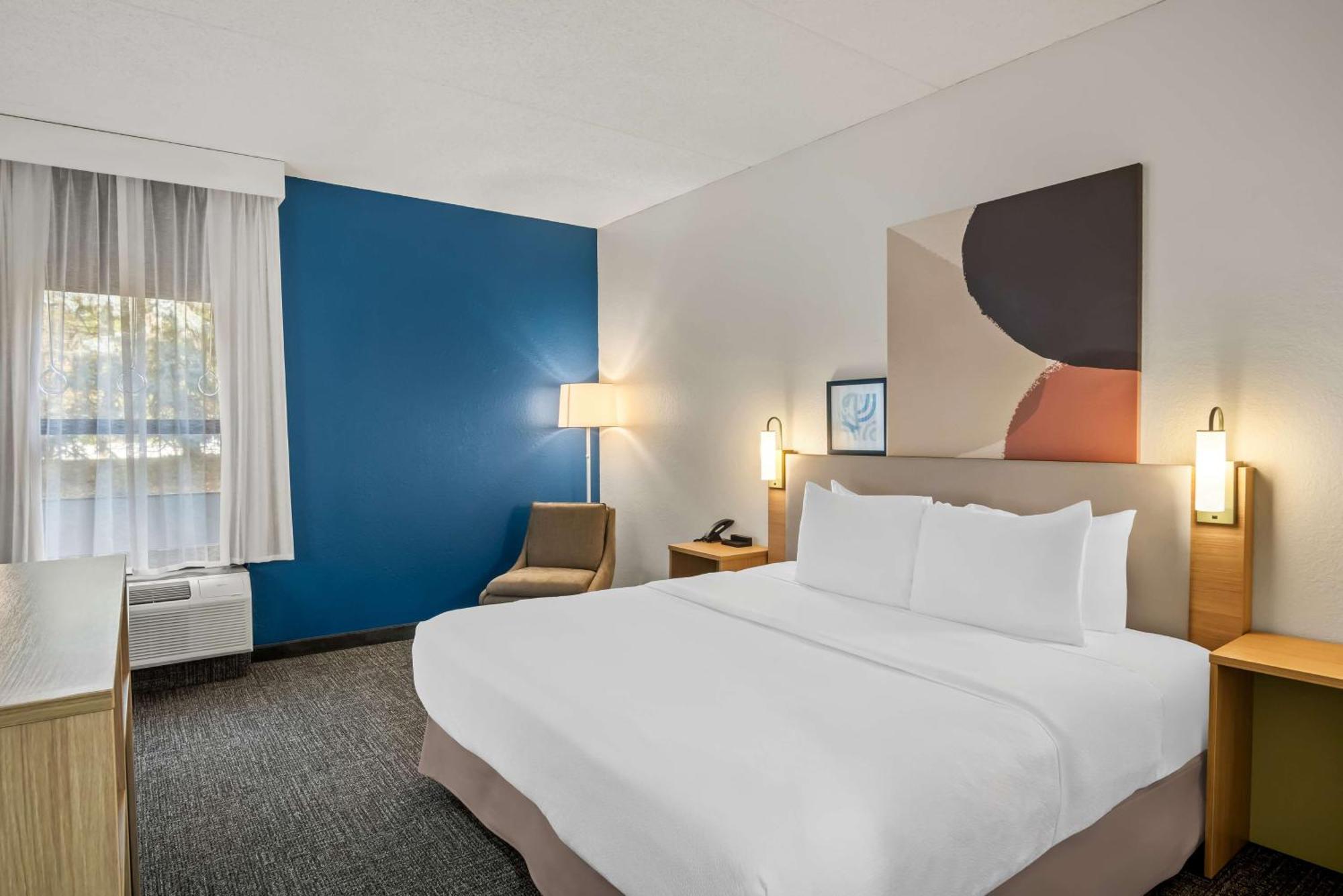 Surestay Plus Hotel By Best Western Stevensville St Joseph Εξωτερικό φωτογραφία