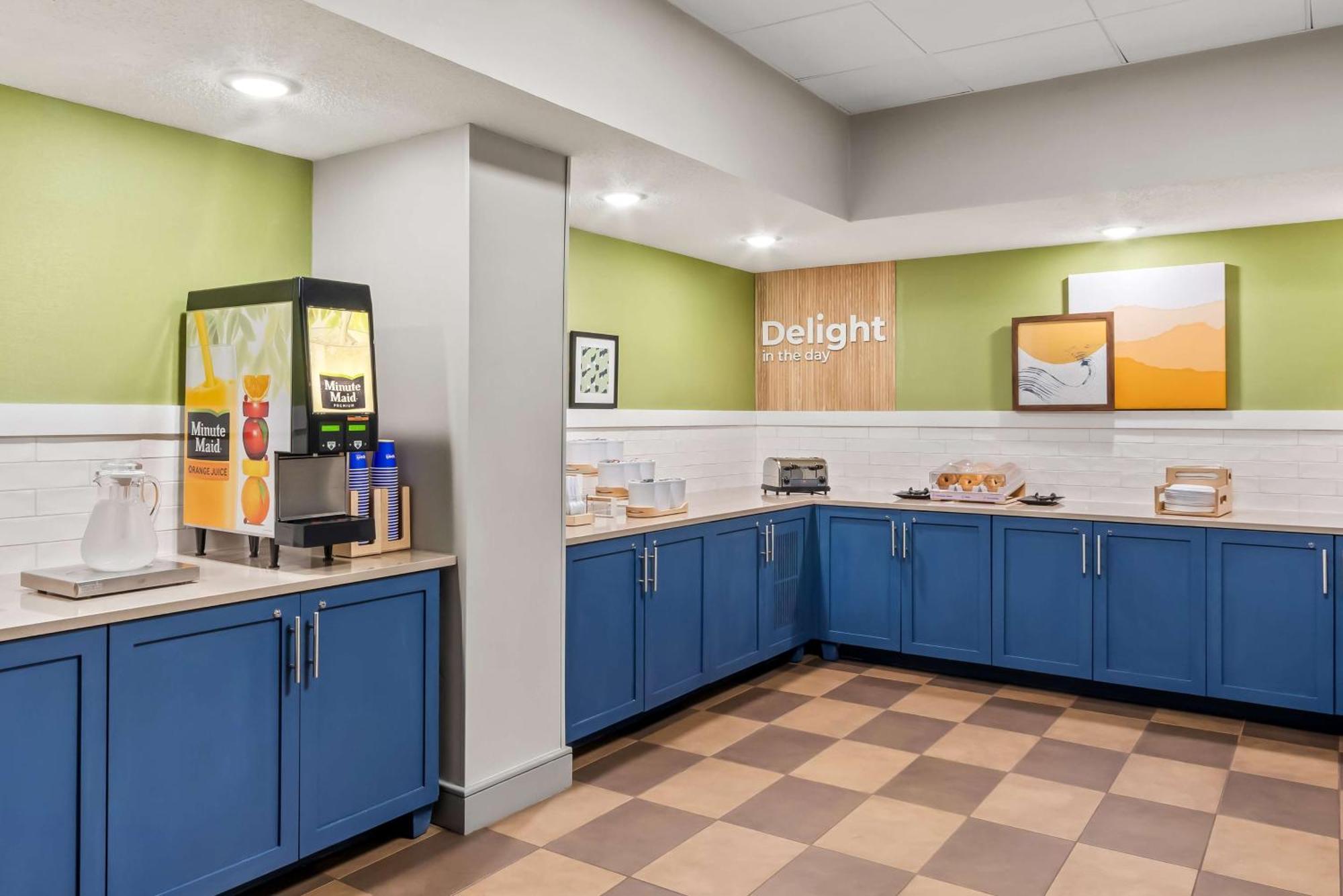 Surestay Plus Hotel By Best Western Stevensville St Joseph Εξωτερικό φωτογραφία