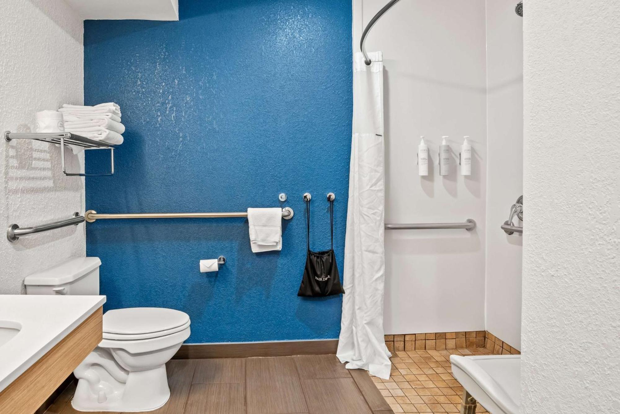 Surestay Plus Hotel By Best Western Stevensville St Joseph Εξωτερικό φωτογραφία