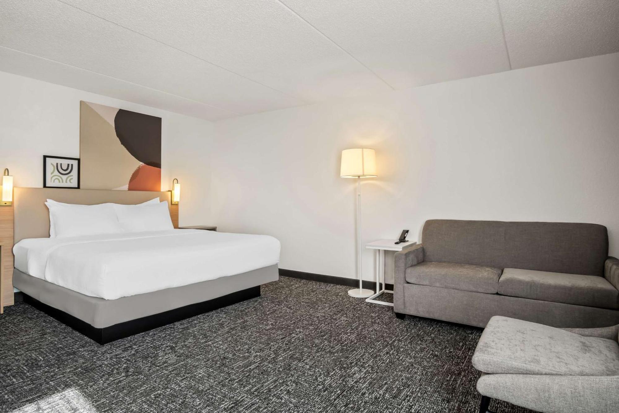 Surestay Plus Hotel By Best Western Stevensville St Joseph Εξωτερικό φωτογραφία