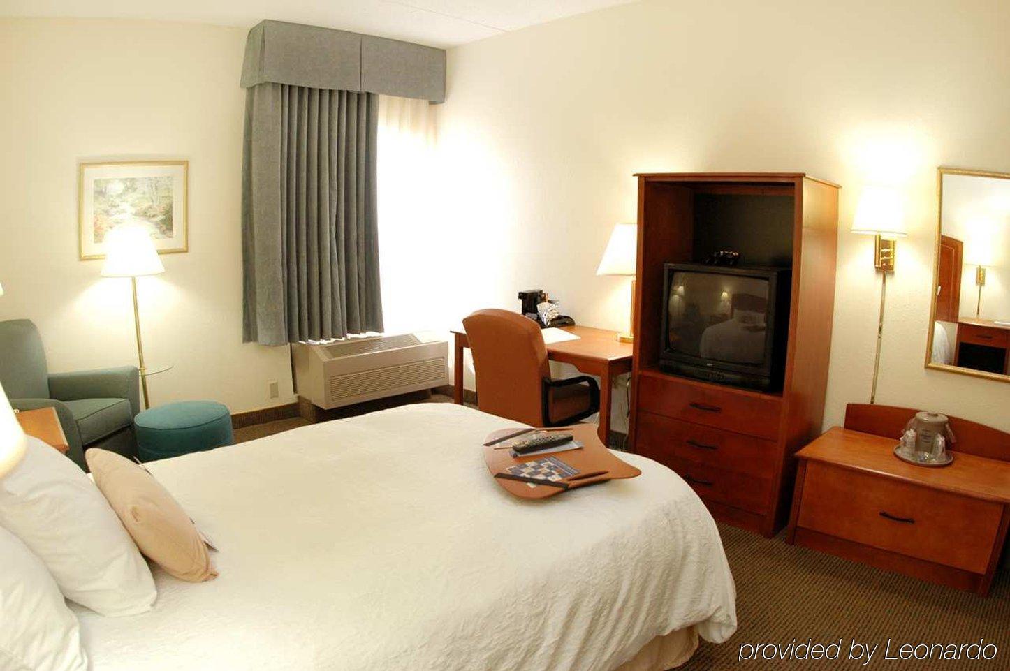 Surestay Plus Hotel By Best Western Stevensville St Joseph Δωμάτιο φωτογραφία