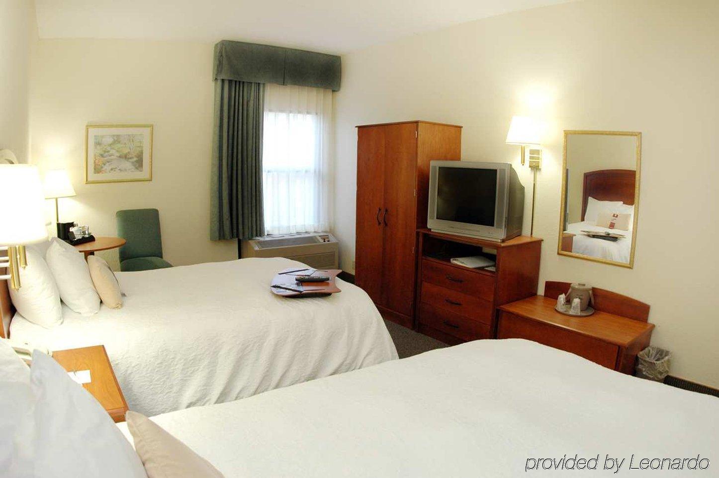 Surestay Plus Hotel By Best Western Stevensville St Joseph Δωμάτιο φωτογραφία